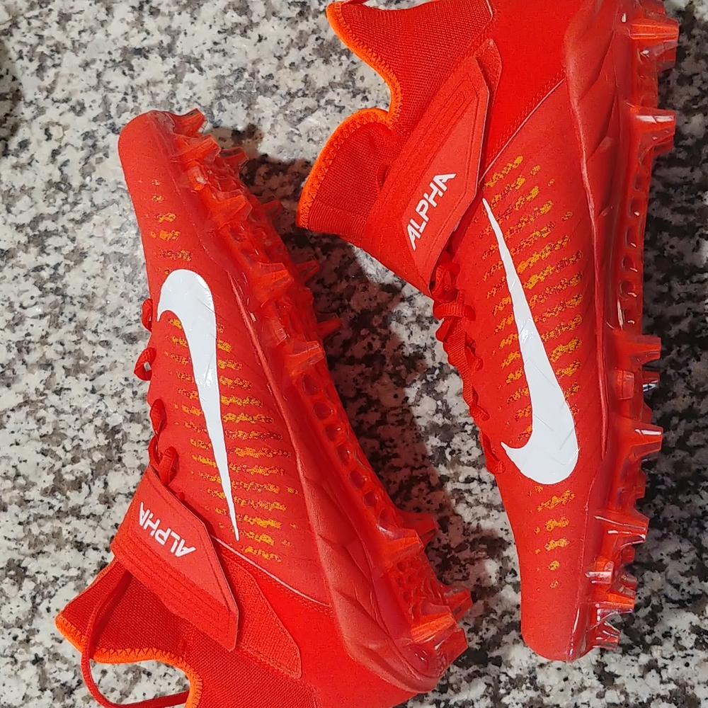 Nike Alpha football cleats  bright Orange size 13